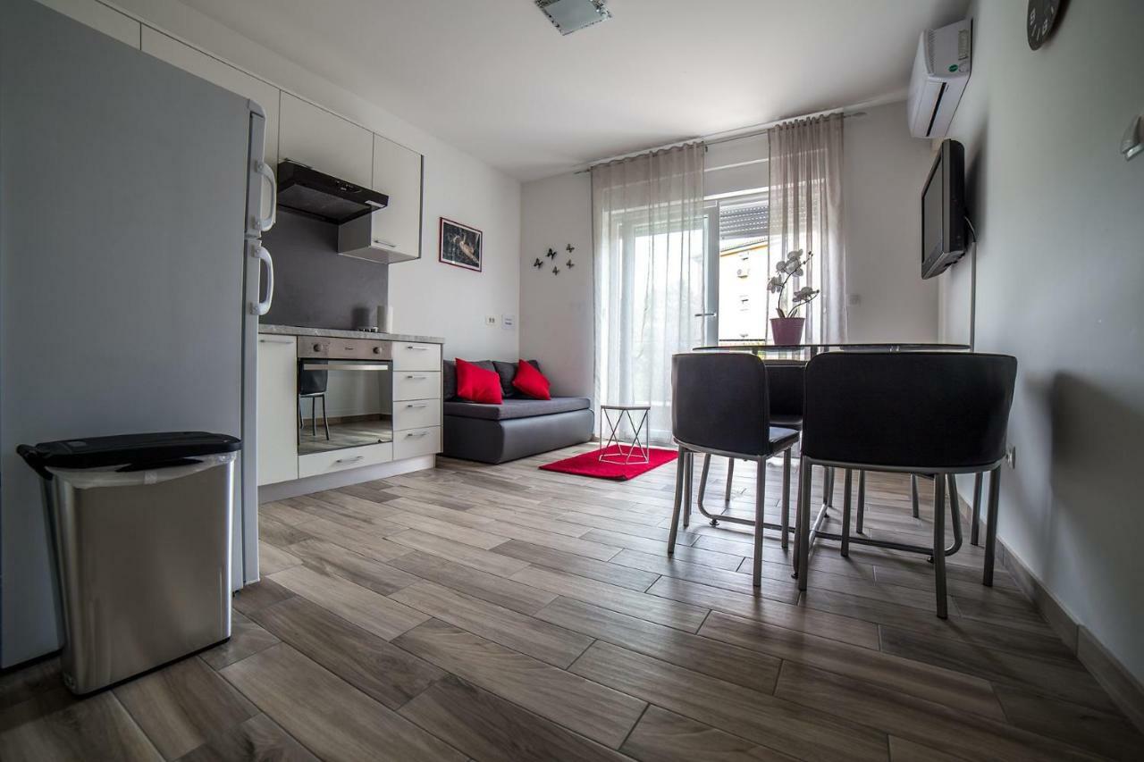 Studio Apartman Nina Rijeka Exterior foto